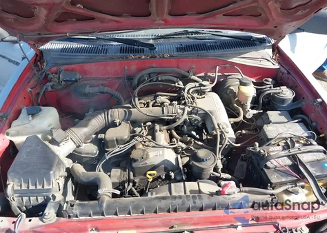 1996 Toyota Tacoma Xtracab from USA, damaged, VIN 4TAVL52N2TZ170312